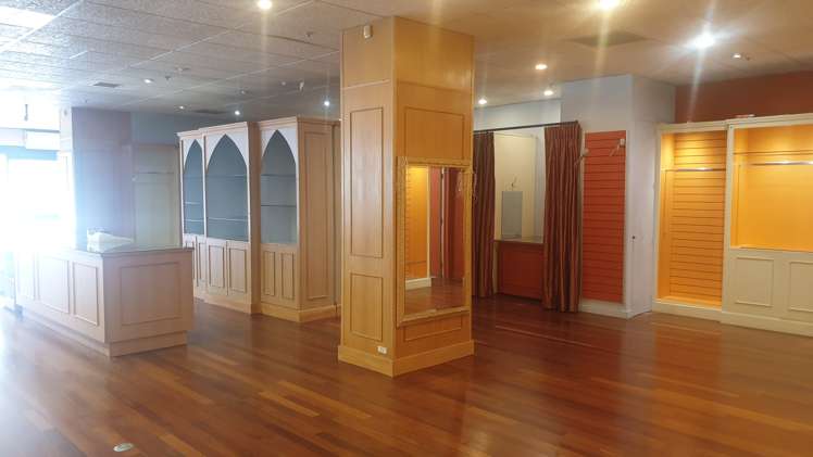 Front Office/6/156 High Street Hutt Central_9