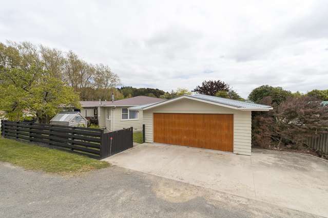 9 Petersens Road Aokautere_1