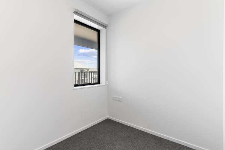 206/28C Eileen Newey Place Henderson_16