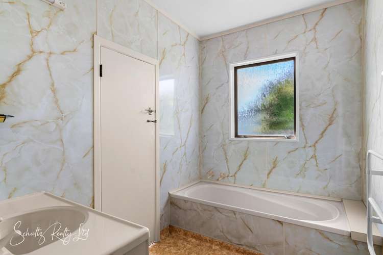 55 Gorge Road Maungaturoto_15