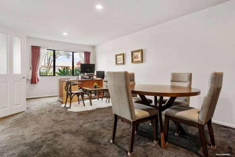 17 Rosebay Rise Henderson_2