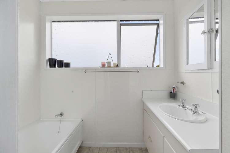 16 Benmore Street Glenwood_13