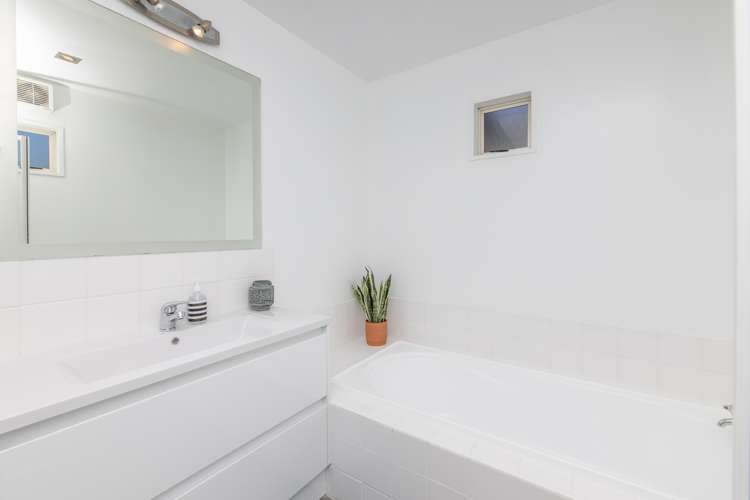 88 Burwood Road Burwood_17