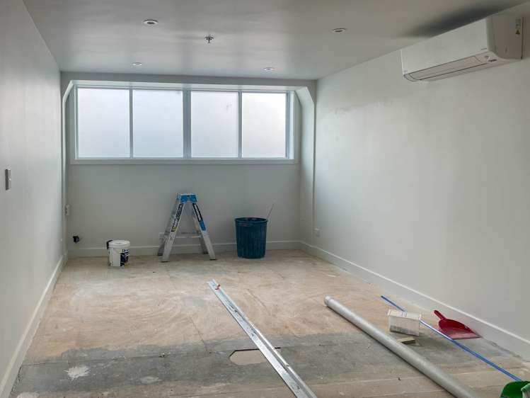 Shop 4/98-102 Albert Street City Centre_2