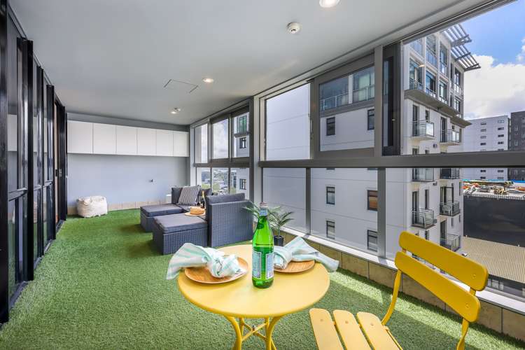 8c/11 Nicholas Street Auckland Central_24