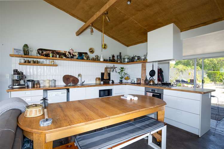 46 Rarangi Beach Road Rarangi_8