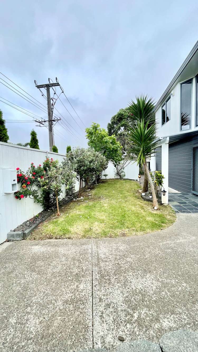 1/1 Harley Road Takapuna_14