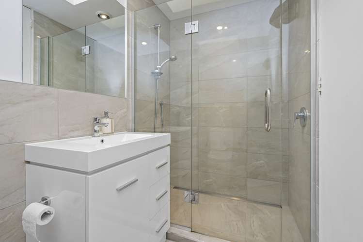 45 Campbell Street Leamington_14