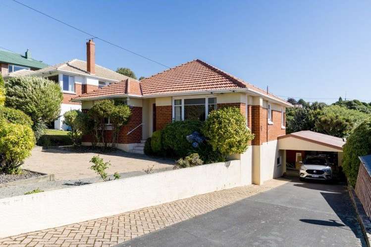 122 Easther Crescent_2