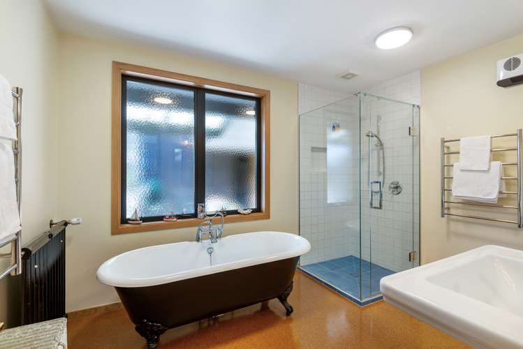 210 River Road Lincoln_9