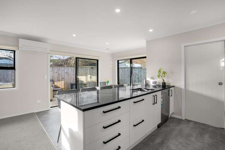 18a Mayo Grove Naenae_6