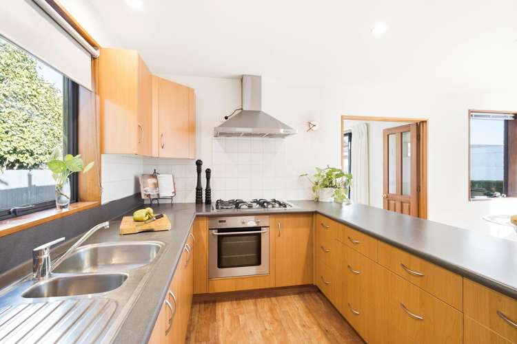 12A Prossers Road Saint Martins_9
