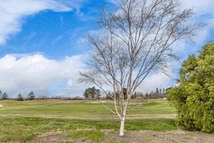 52 Joy Street Shirley_12