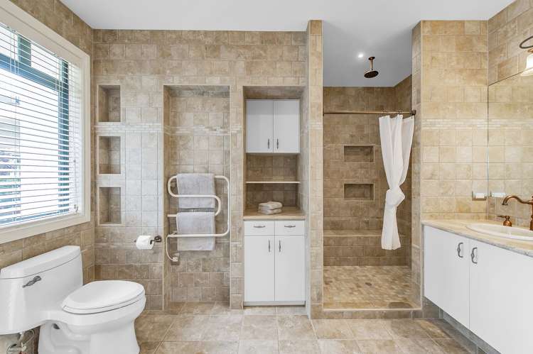 1905 South Eyre Road West Eyreton_15