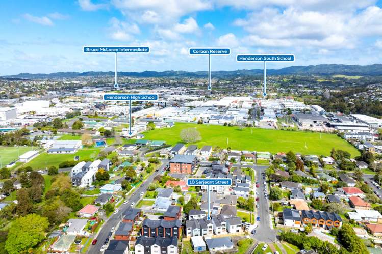 10B, C, E Serjeant Street Henderson_20