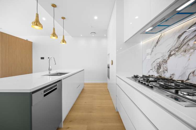 18 Tuwai Crescent Opaheke_11