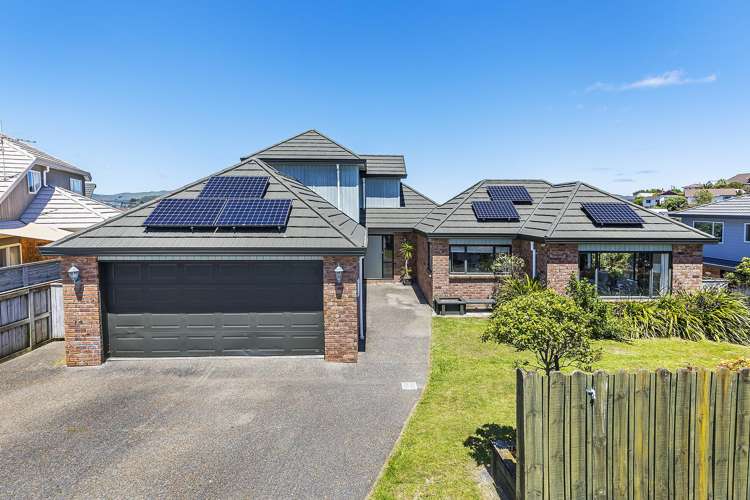 31 Saint Ives Drive Camborne_21