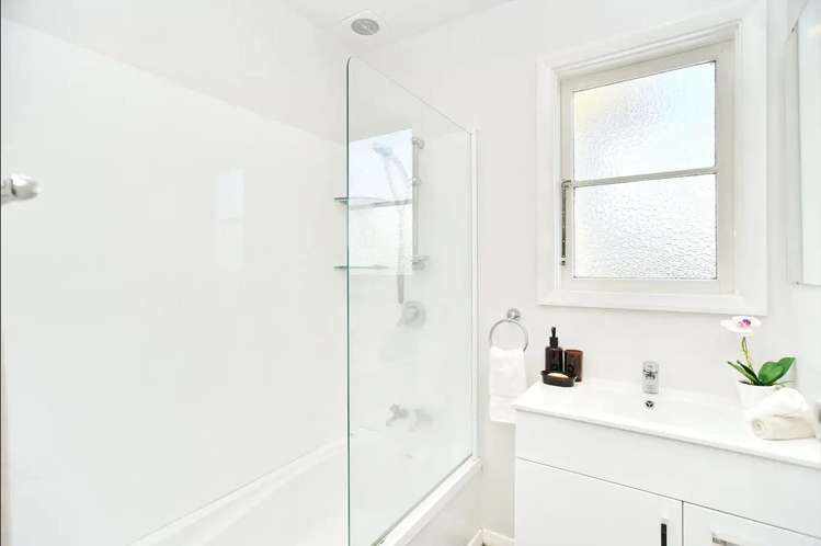 17 Bateman Avenue Bryndwr_13