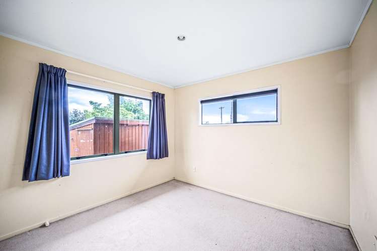 9A Karamu Street Te Atatu Peninsula_12