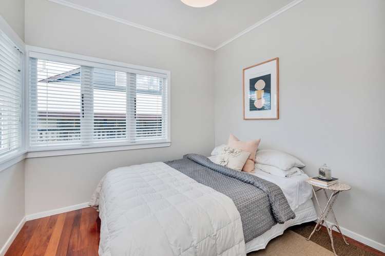 20 Hollywood Avenue Epsom_11