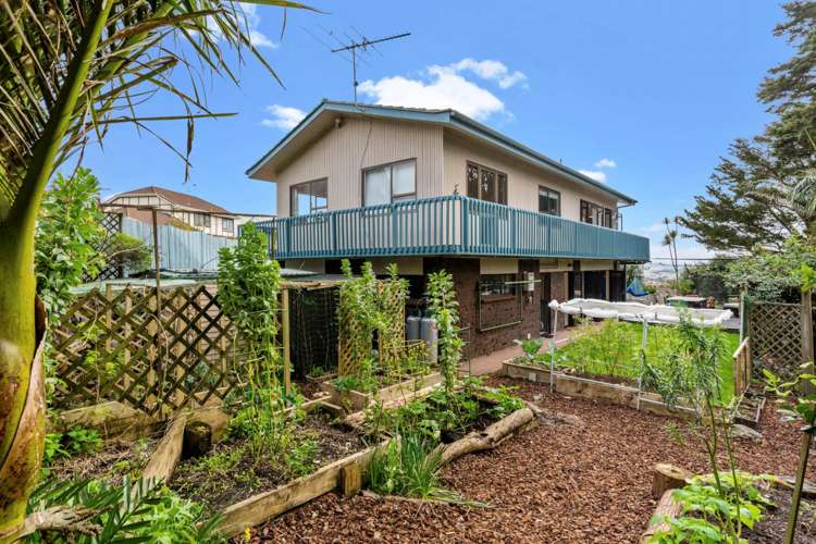 16 Hurstbourn Priors Goodwood Heights_19