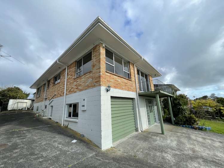 10 Bodi Place Te Atatu South_9