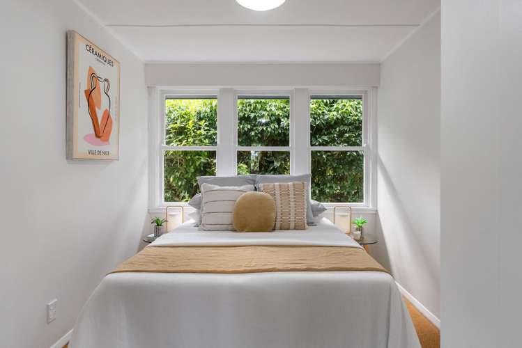 39 Victory Avenue Karori_8