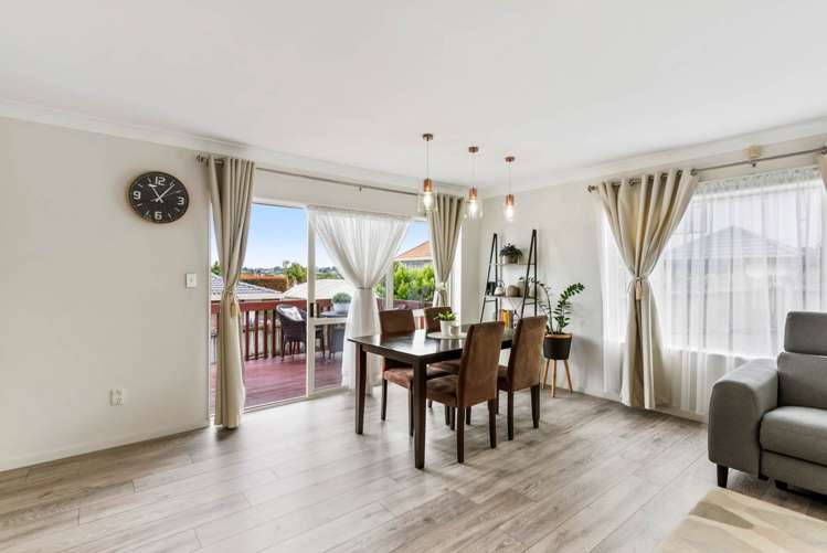 1/11 Corriedale Place Somerville_3