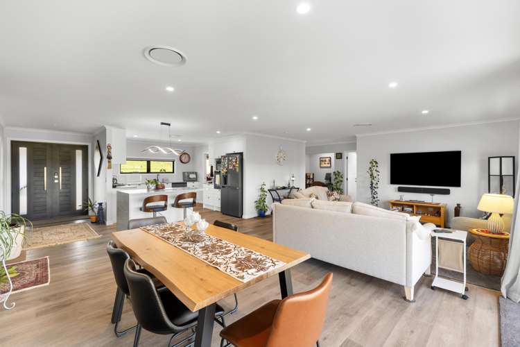 230 Valley Views Fitzherbert_17