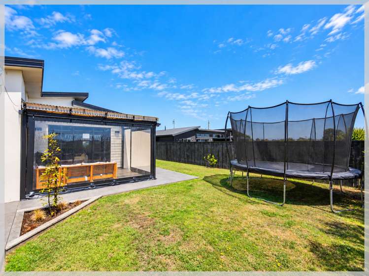 16 Story Street Foxton Beach_23