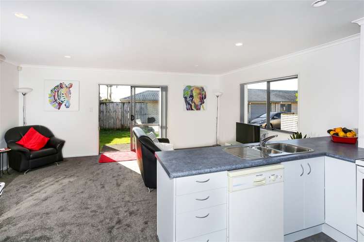 4/271 Queen Street Pukekohe_6