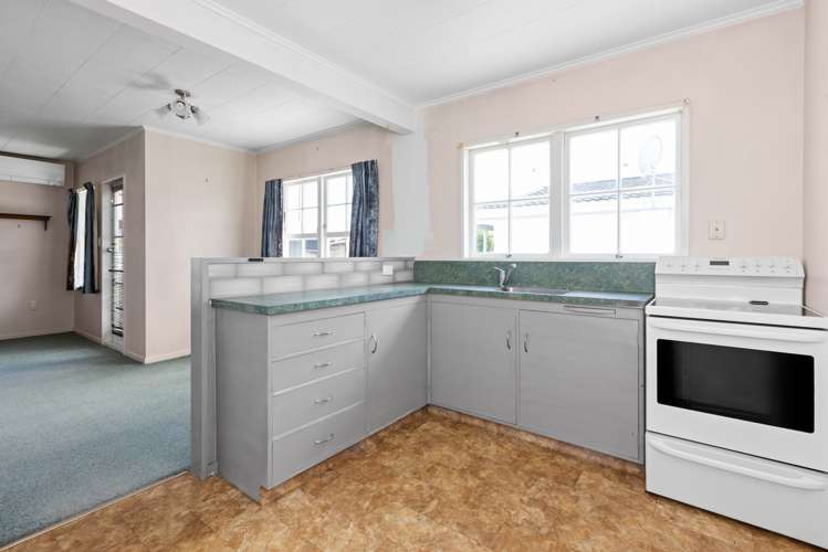 39 Coventry Avenue Tamatea_3