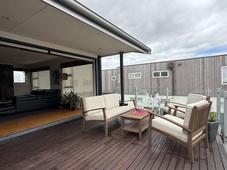 393 Oceanbeach Road Mount Maunganui_11