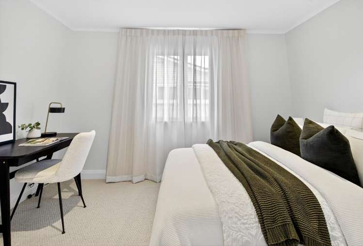 10 Joan Street Point Chevalier_7