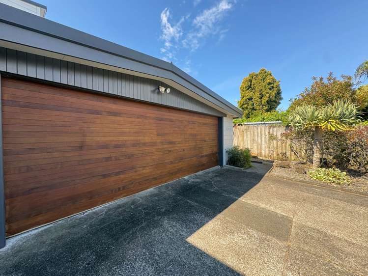 16 Sorrel Crescent Bucklands Beach_19