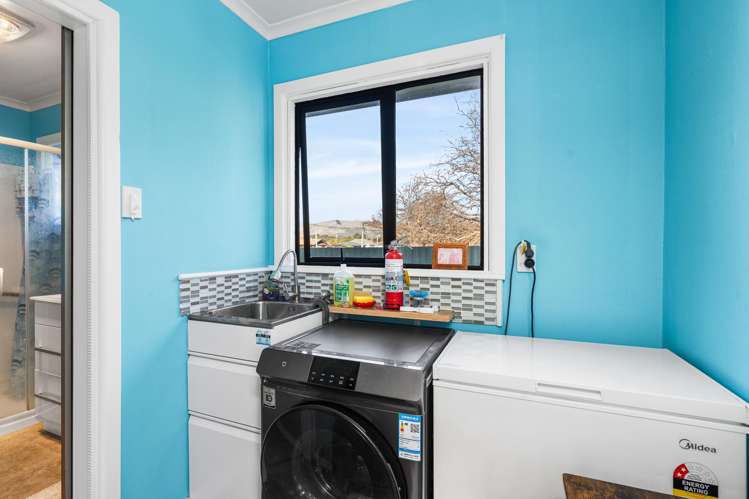 67 Hargood Street Woolston_16