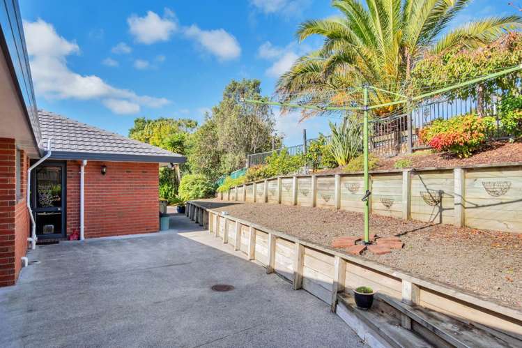 17 Amberly Rise Helensville_15