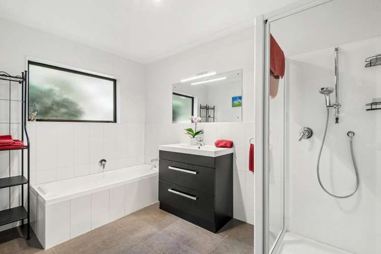 108 Paremoremo Road Lucas Heights_26