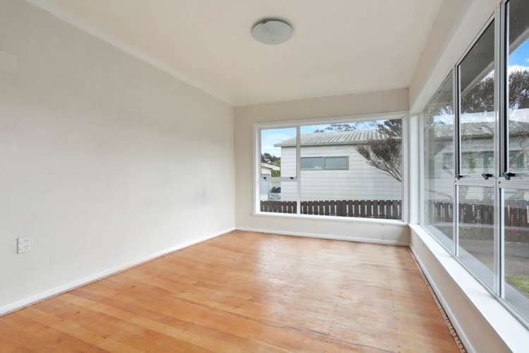 46 Gloria Avenue Te Atatu Peninsula_10