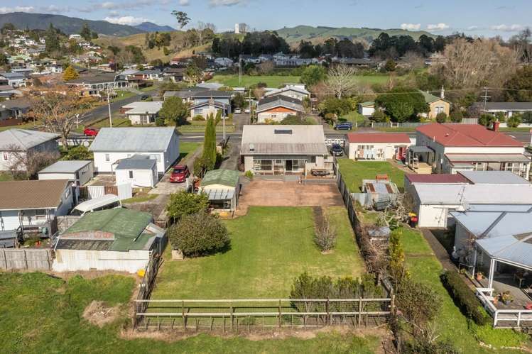 54 Station Road Paeroa_29