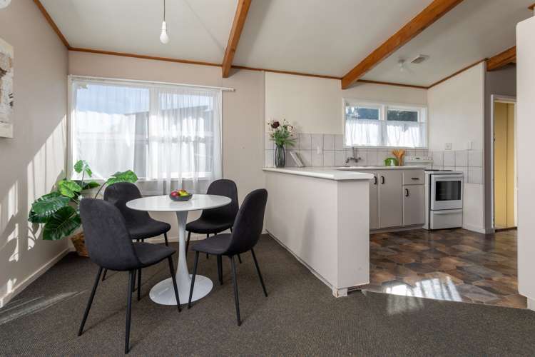 2/12 Cleary Road Panmure_6