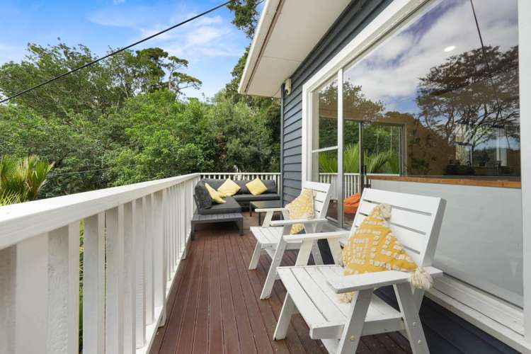 53 Laingholm Drive Laingholm_14