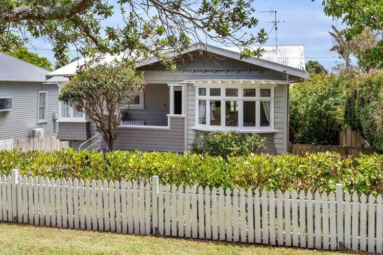 26 Aramoana Avenue Devonport_23