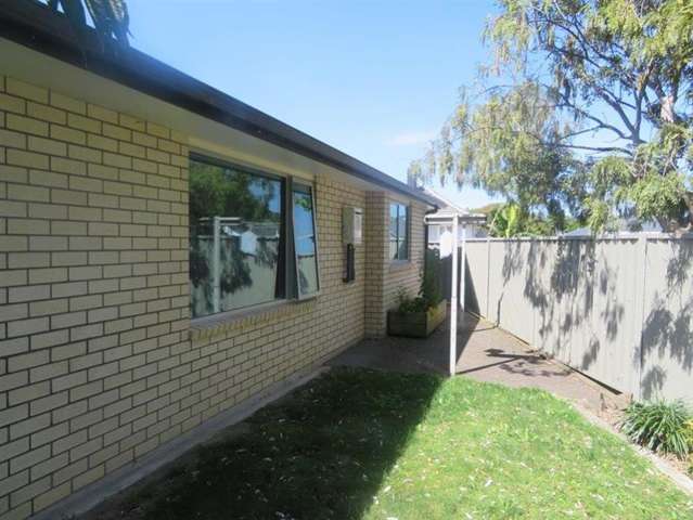 27a Compton Crescent Taita_1