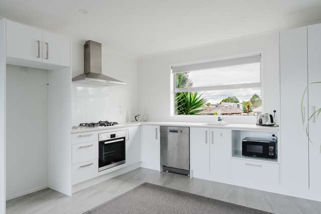 Front Unit Convenience on Killarney Road