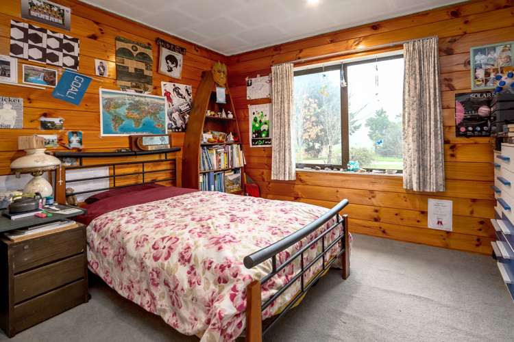 400 Mikimiki Road Mikimiki_16