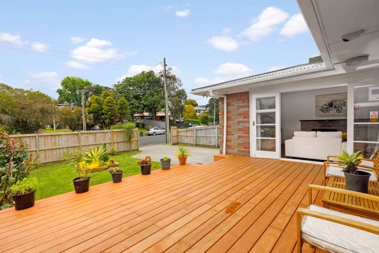 54 Olsen Avenue Hillsborough_1