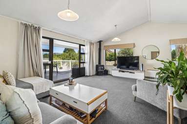 2/62 Shepherd Road_3