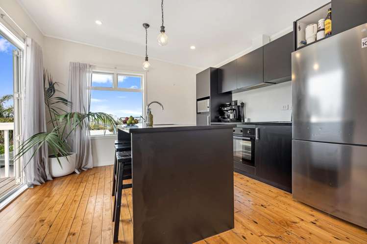 8 James Mcleod Road Shelly Beach_17