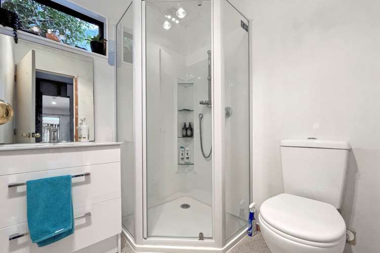 3 Birdwood Road Swanson_18